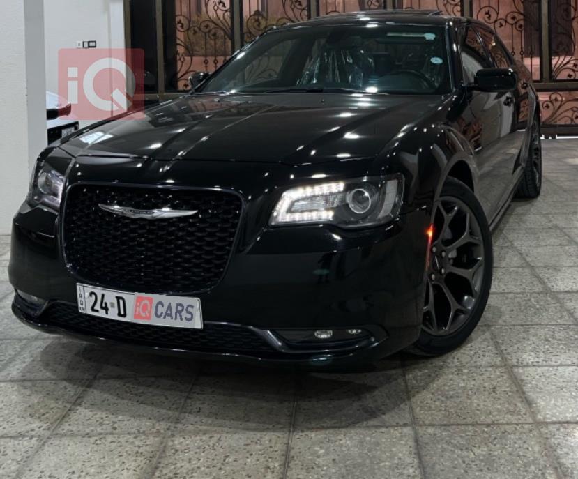 کرایسلەر 300